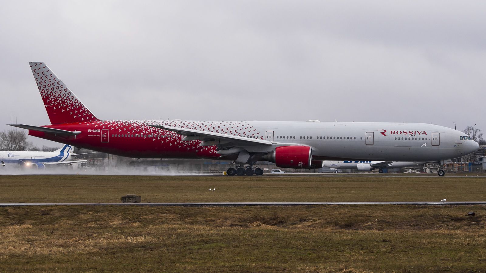 Rossiya Airlines Boeing 777-312 - SkyTeam Virtual
