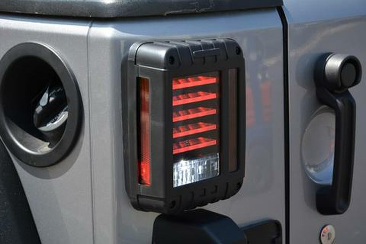 JK Horizontal Bar Tail Lights
