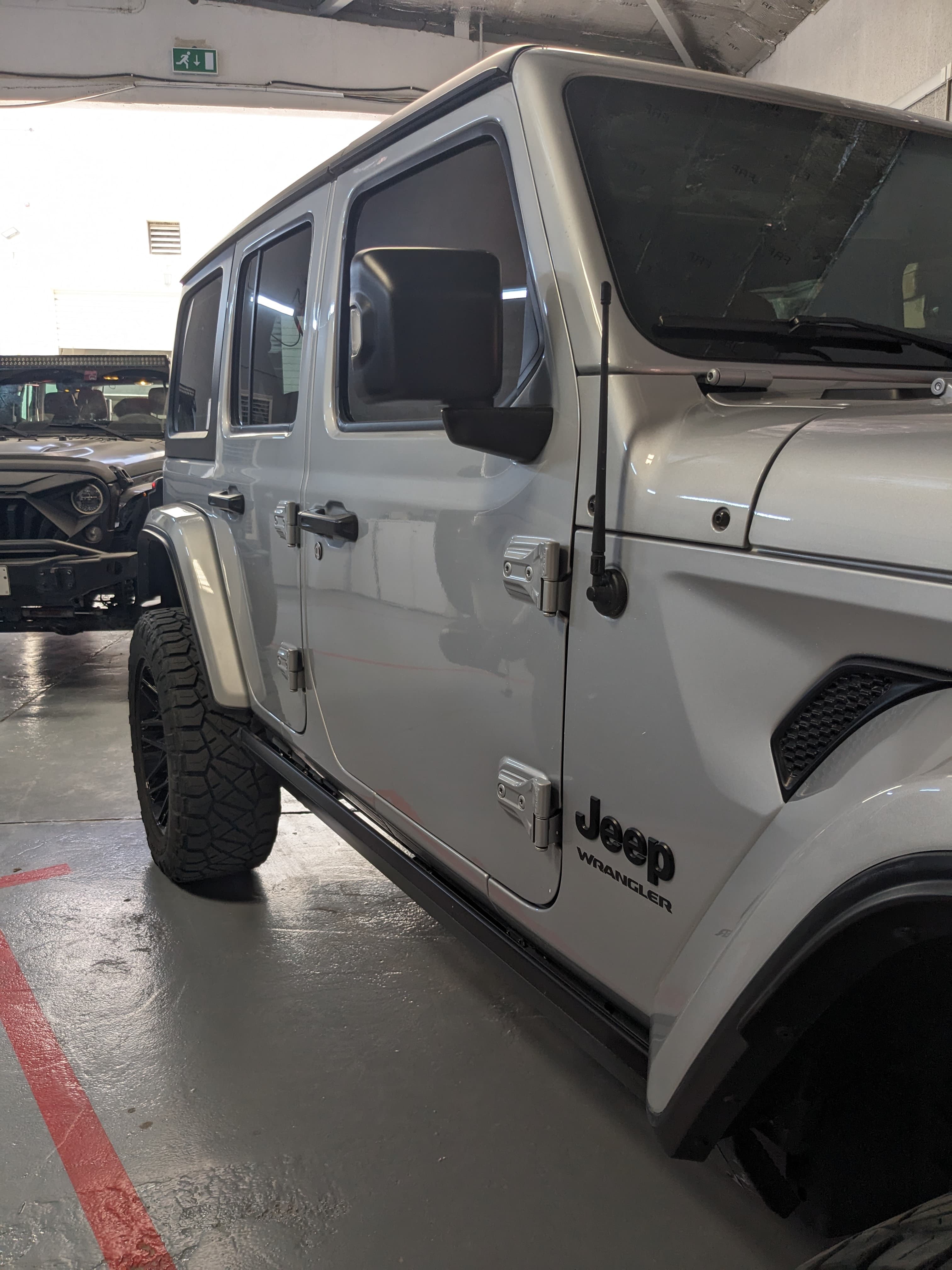Electric Side Step for JL 4 Door & Gladiator