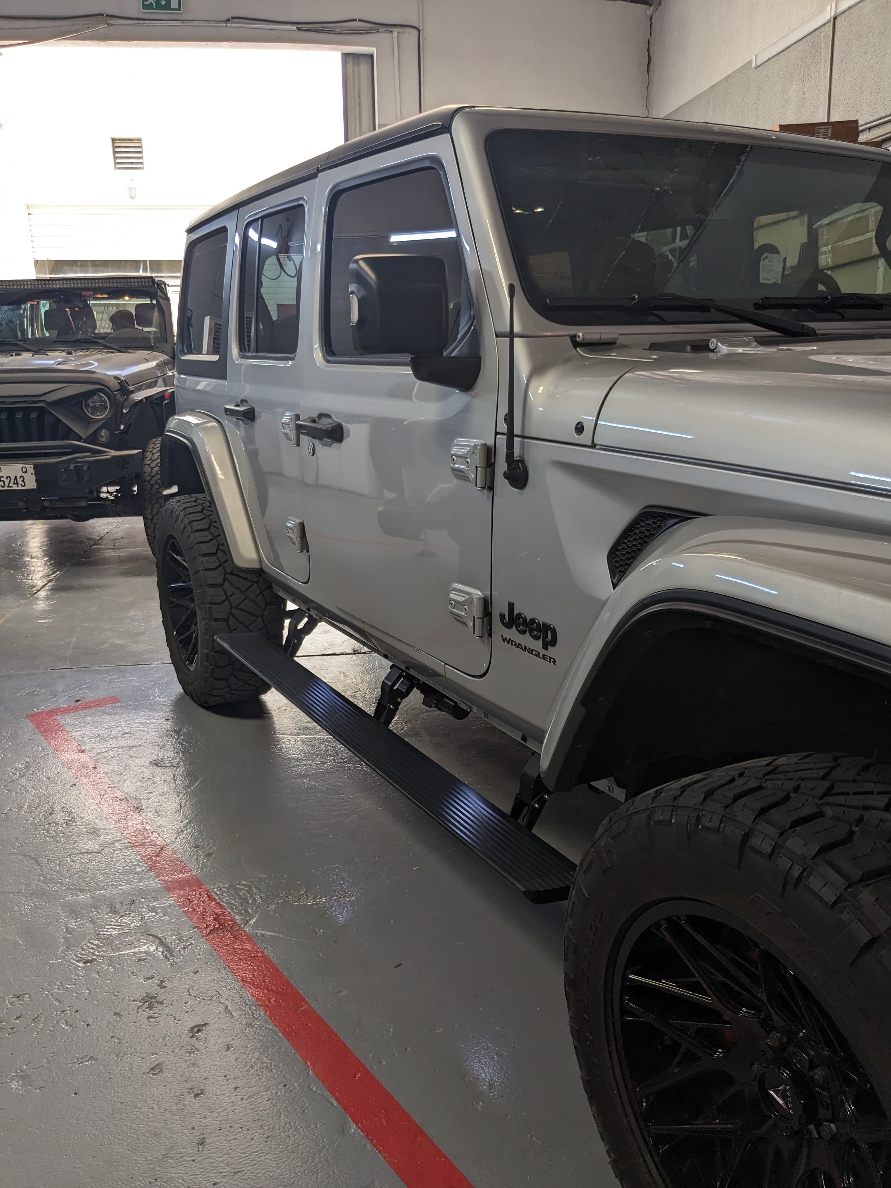 Electric Side Step for JL 4 Door & Gladiator