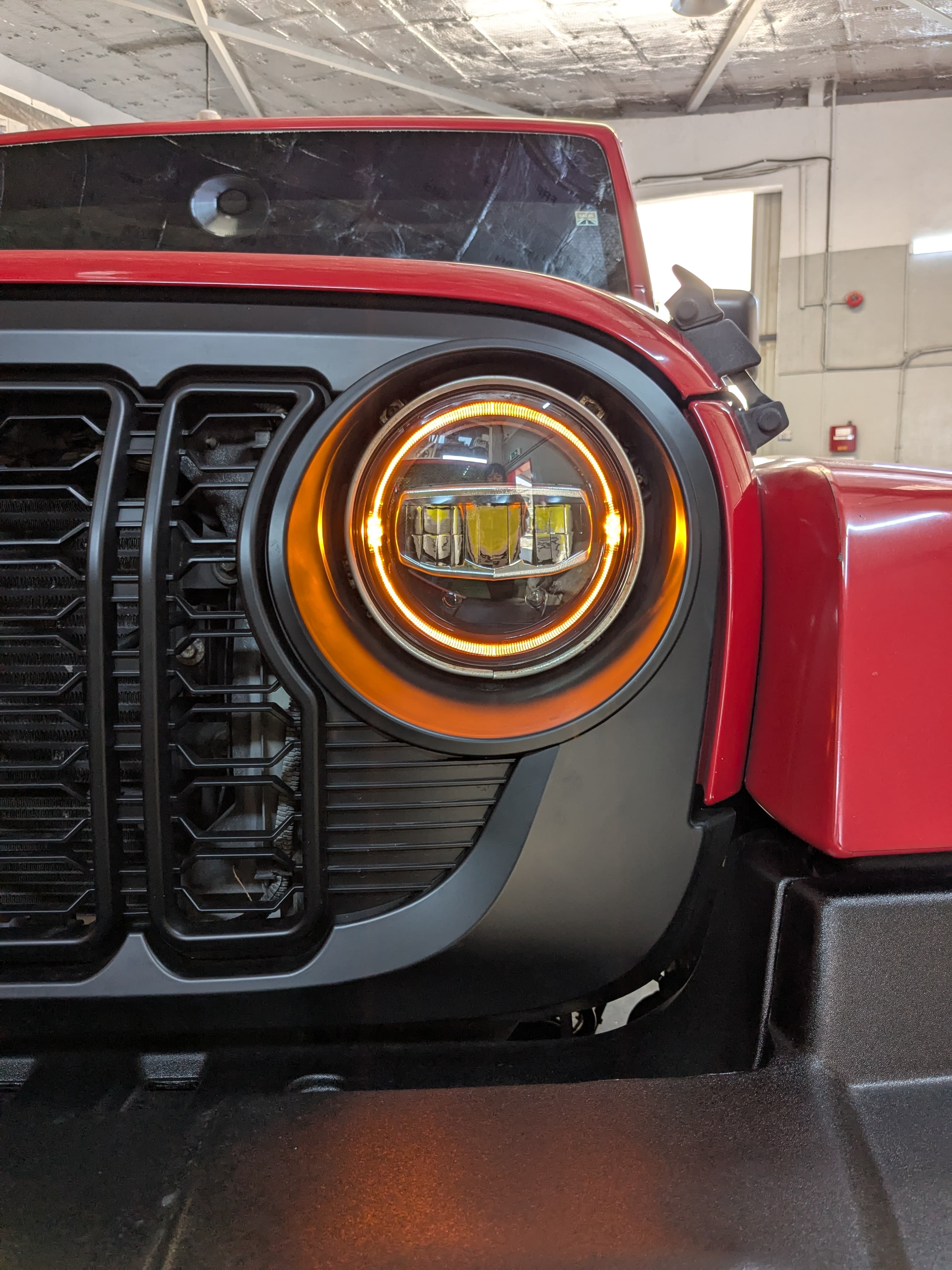 JK Headlight JL Style 7 inch
