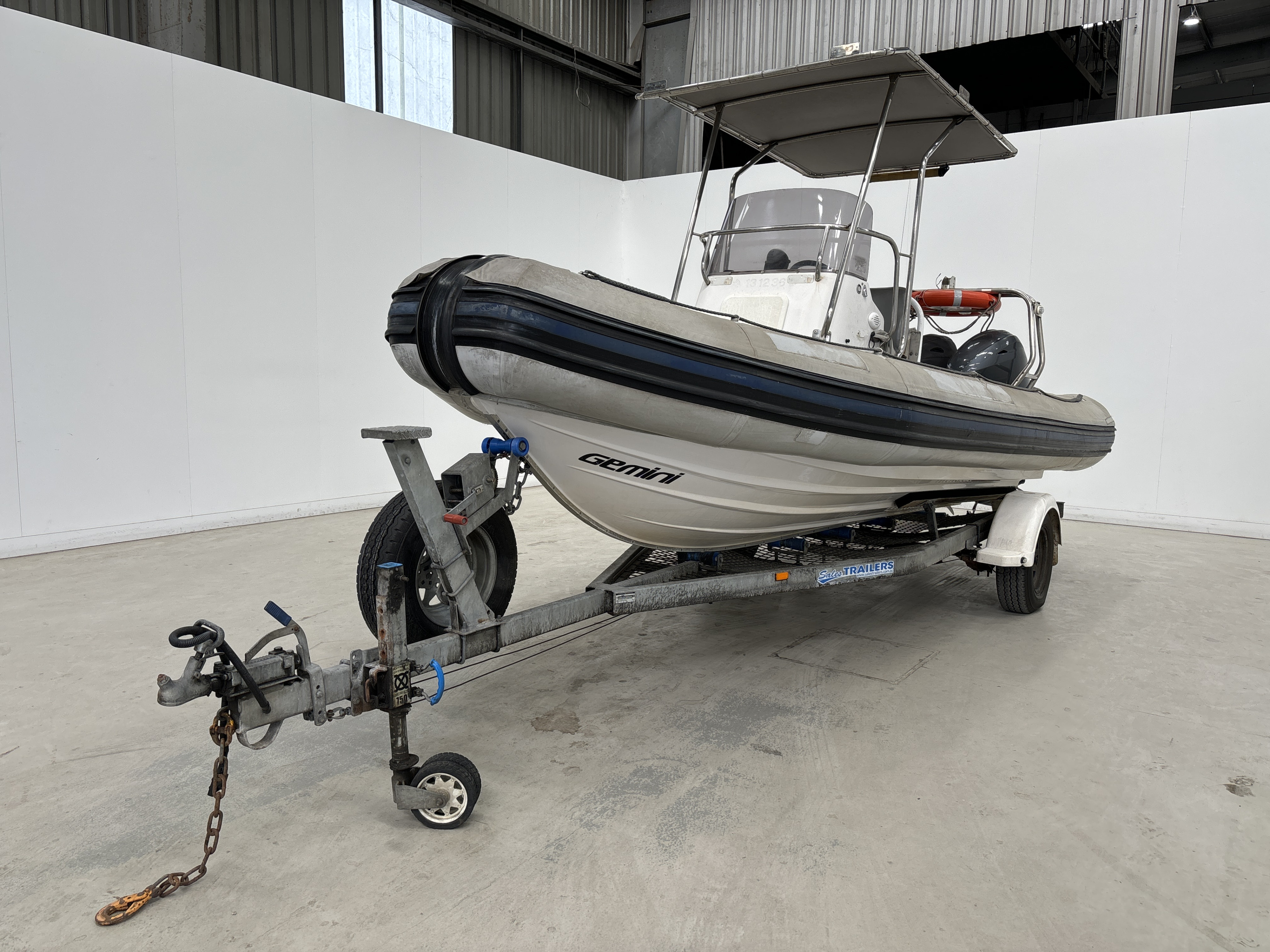 Gemini WR-550 w/2019 Sales Trailer