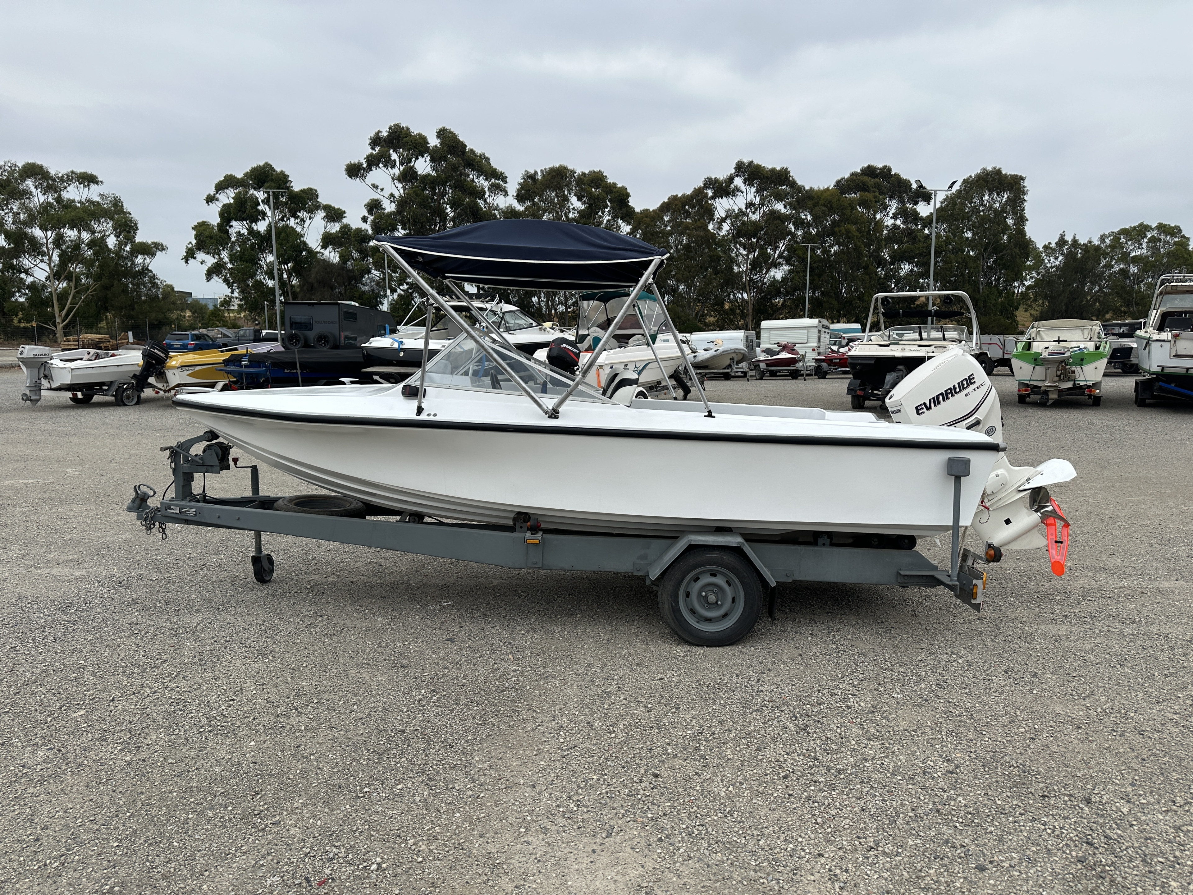 SwiftCraft Stingray Boat 90HP and Trailer