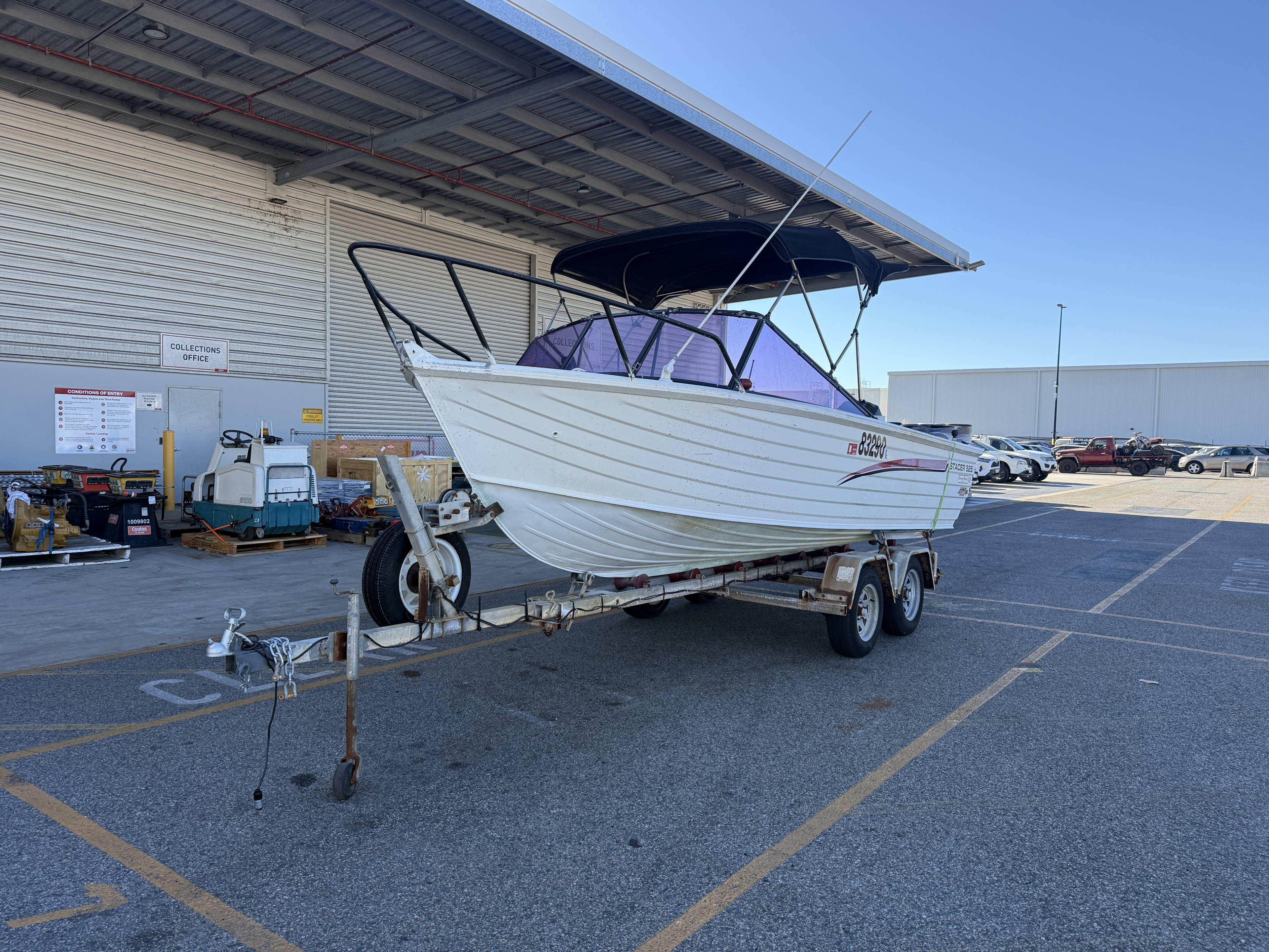 Stacer 525 Boat & Trailer