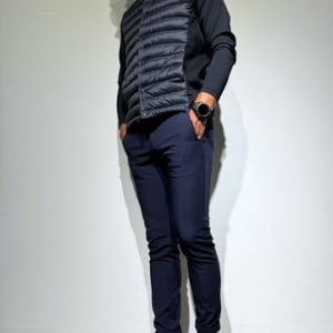 ストレッチライトダウンベスト(UNISEX)