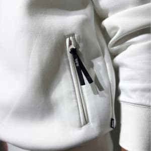 ライト ダブルニットフーディー FRONT 3D SHADOW LOGO/WHITE (UNISEX)