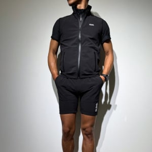 CODURA(R) NYLON 4WAY STRETCH ハーフパンツ  FRONT BACK ZIP LOGO/MATTE BLACK