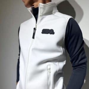 ライト ダブルニットベスト 3D SHADOW LOGO/WHITE (UNISEX)