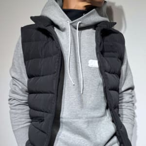 【EXTRA SERIES】3D BRIGHT LOGO 裏起毛フーディー/GRAY (UNISEX)