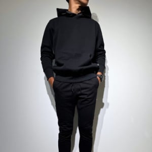 【EXTRA SERIES】裏起毛 サテン切替フーディー/BLACK (UNISEX)