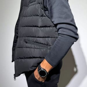 ダウンベスト 3D SHADOW LOGO (UNISEX)