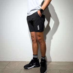 CODURA(R) NYLON 4WAY STRETCH ハーフパンツ  FRONT BACK ZIP LOGO/MATTE BLACK