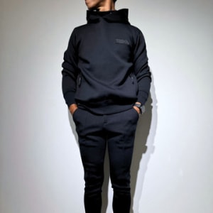 ライト ダブルニットフーディー FRONT 3D SHADOW LOGO/BLACK (UNISEX)