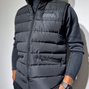 ダウンベスト 3D SHADOW LOGO (UNISEX)