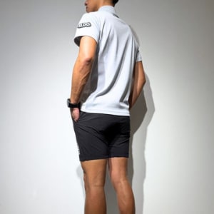 CODURA(R) NYLON 4WAY STRETCH ハーフパンツ  FRONT BACK ZIP LOGO/MATTE BLACK