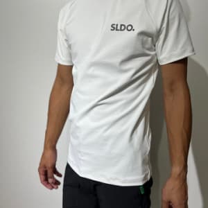 SLDO モックネックtシャツ