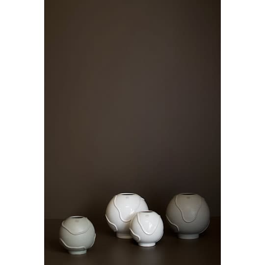 DBKD Form Vase Shiny White Liten