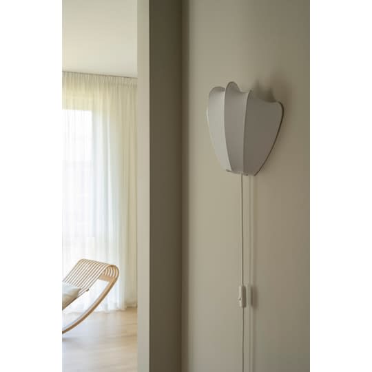 Watt &amp; Veke Anna Vägglampa Cotton White S