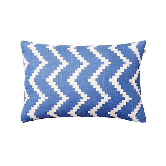 Chhatwal &amp; Jonsson Ikat Sema Outdoor Zierkissen Riviera Blue 40x60