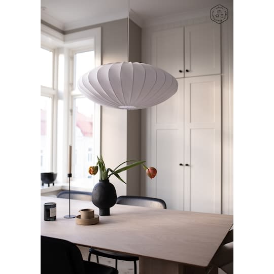 Watt &amp; Veke Ellipse Taklampe Hvit 65cm