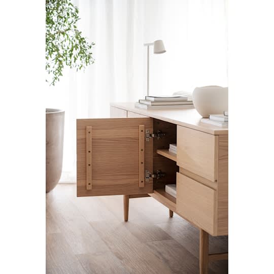 Rowico Home Moresby Sideboard Vitpigmenterad 160cm