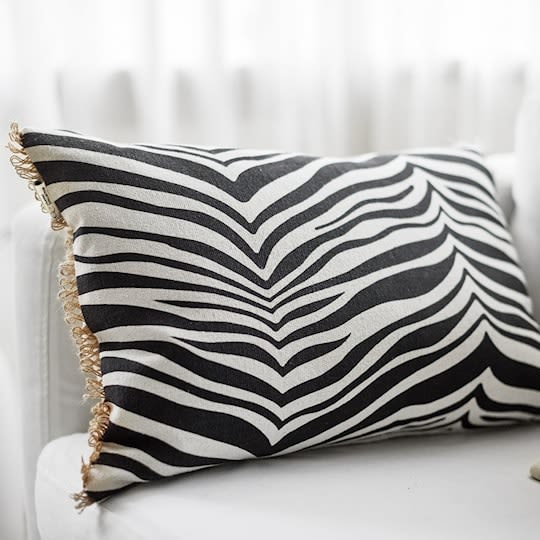 Classic Collection Zebra Pyntepute Svart 40x60