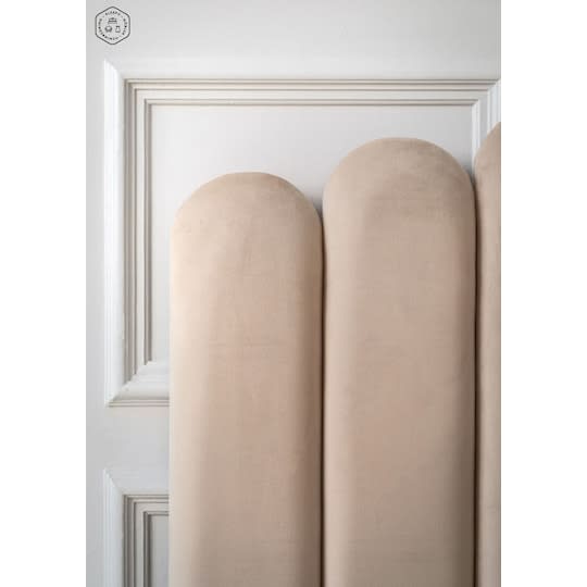 Sleepo Art Sängynpääty Sametti Beige 180cm