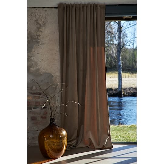 Boel &amp; Jan Anna Gardinlengde Fløyel Beige 280cm