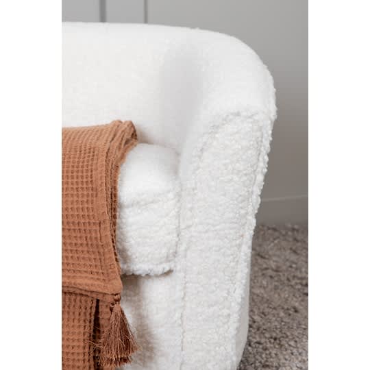 Nordic Home Lily Barnsoffa Teddy Vit