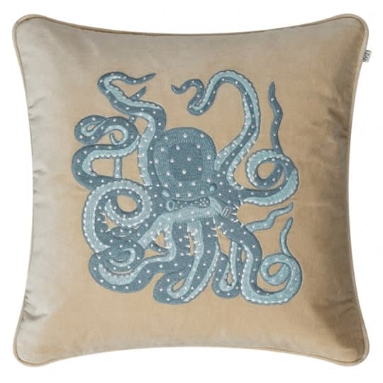 Chhatwal &amp; Jonsson Embroidered Octopus Kissenbezug Samt Beige/Aqua 50x50