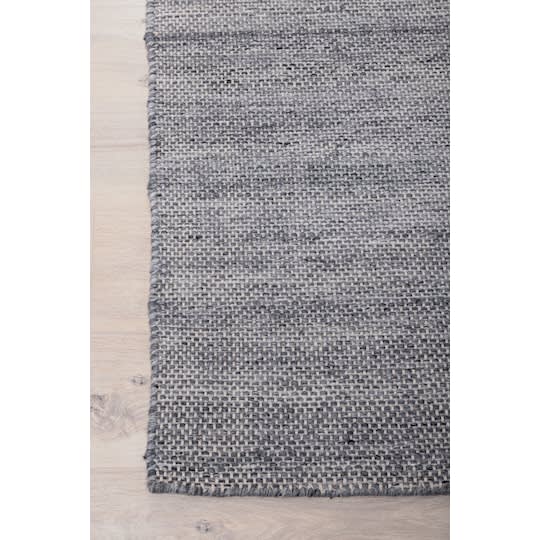 Nordic Home Fredrika Matta Grafit 170x240