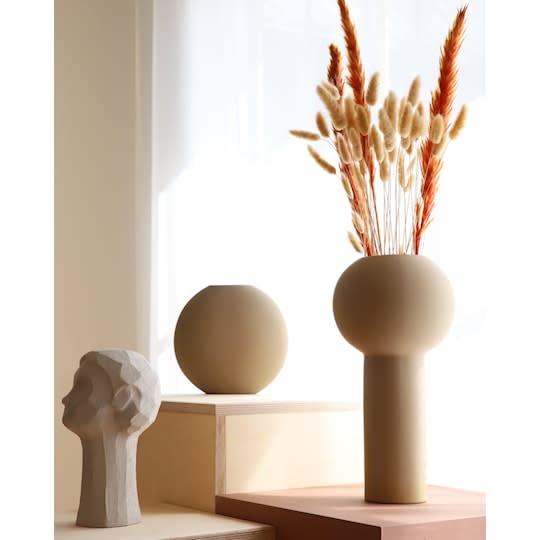 Cooee Design Skulptur OLLIE Limestone