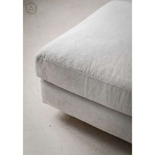 Sleepo Holly Fußhocker Ivory 140cm