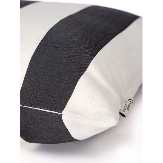 Classic Collection Striped Tyynynpäällinen Black 40x60