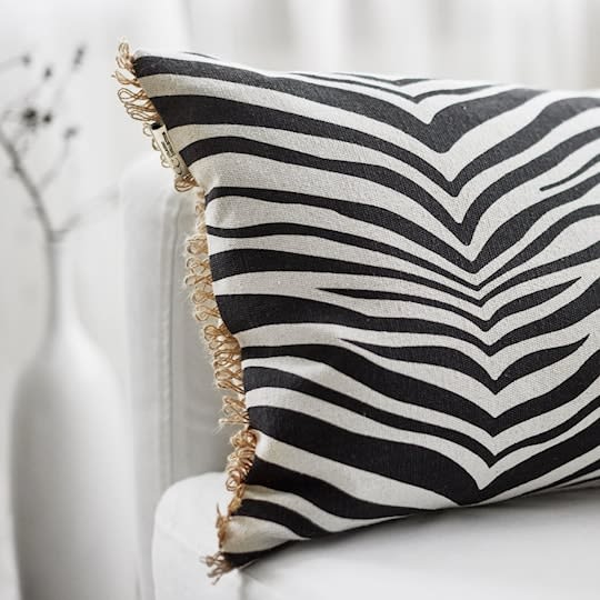 Classic Collection Zebra Pyntepute Svart 40x60