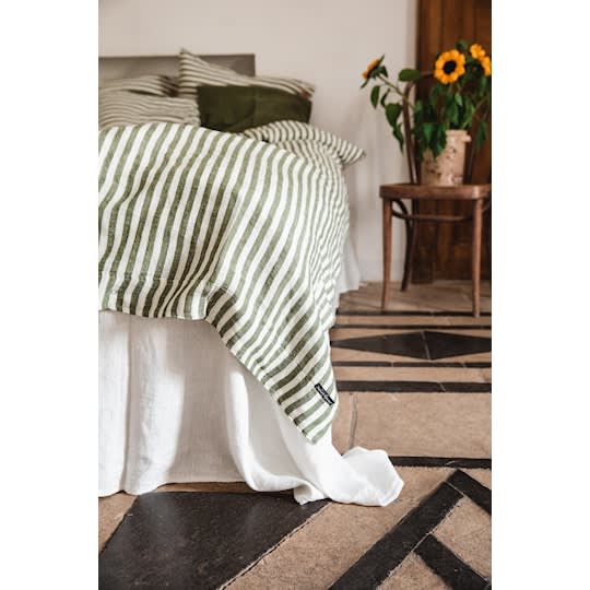 Lovely Linen Misty Örngott Linne Edge Jeep Green 50x60