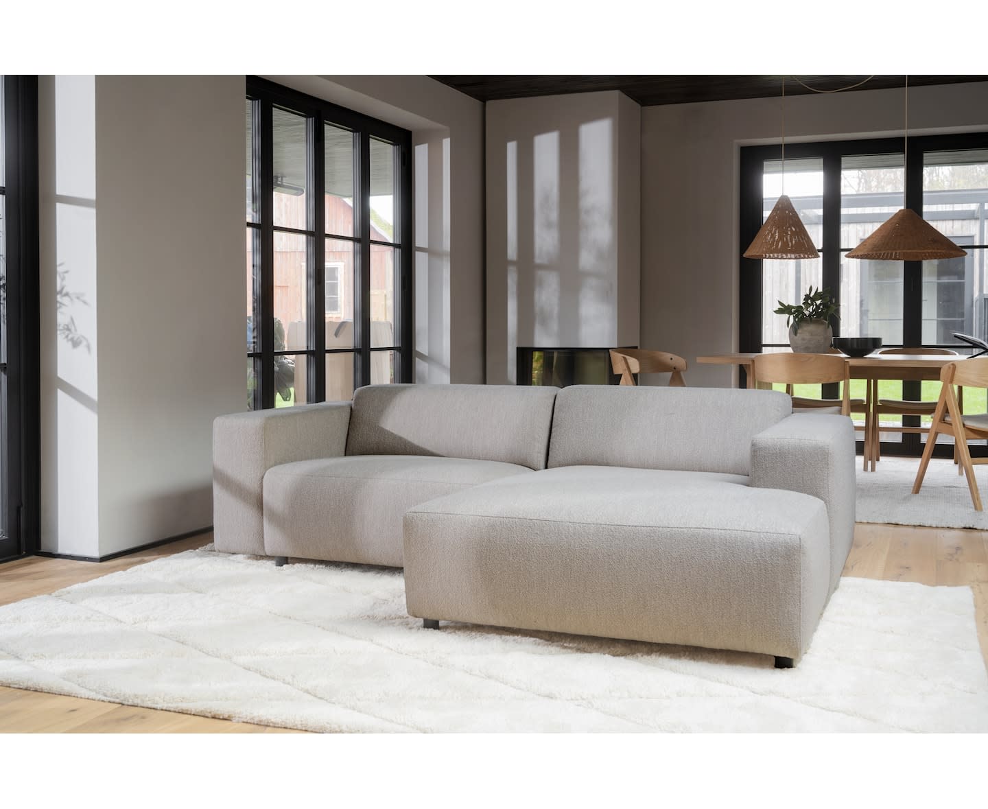 Rowico Home Willard 3-Sitzer Sofa mit Recamiere rechts in Hellbeige