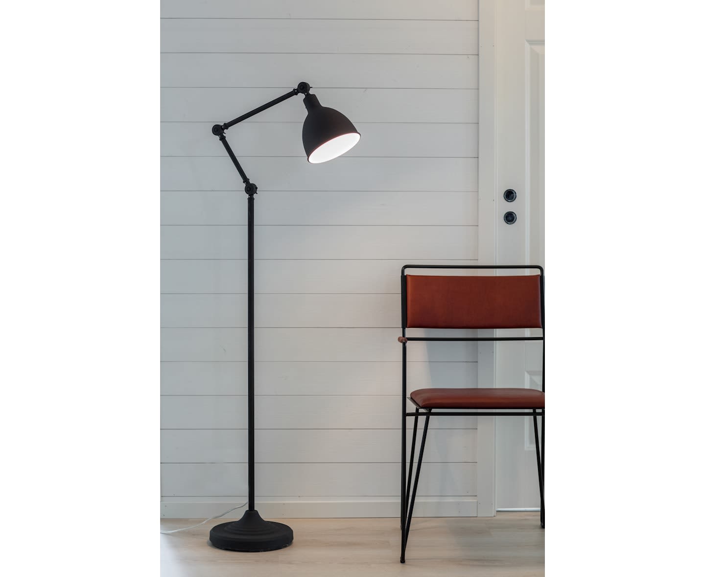 By Rydéns Bazar Golvlampa Sandsvart 147cm