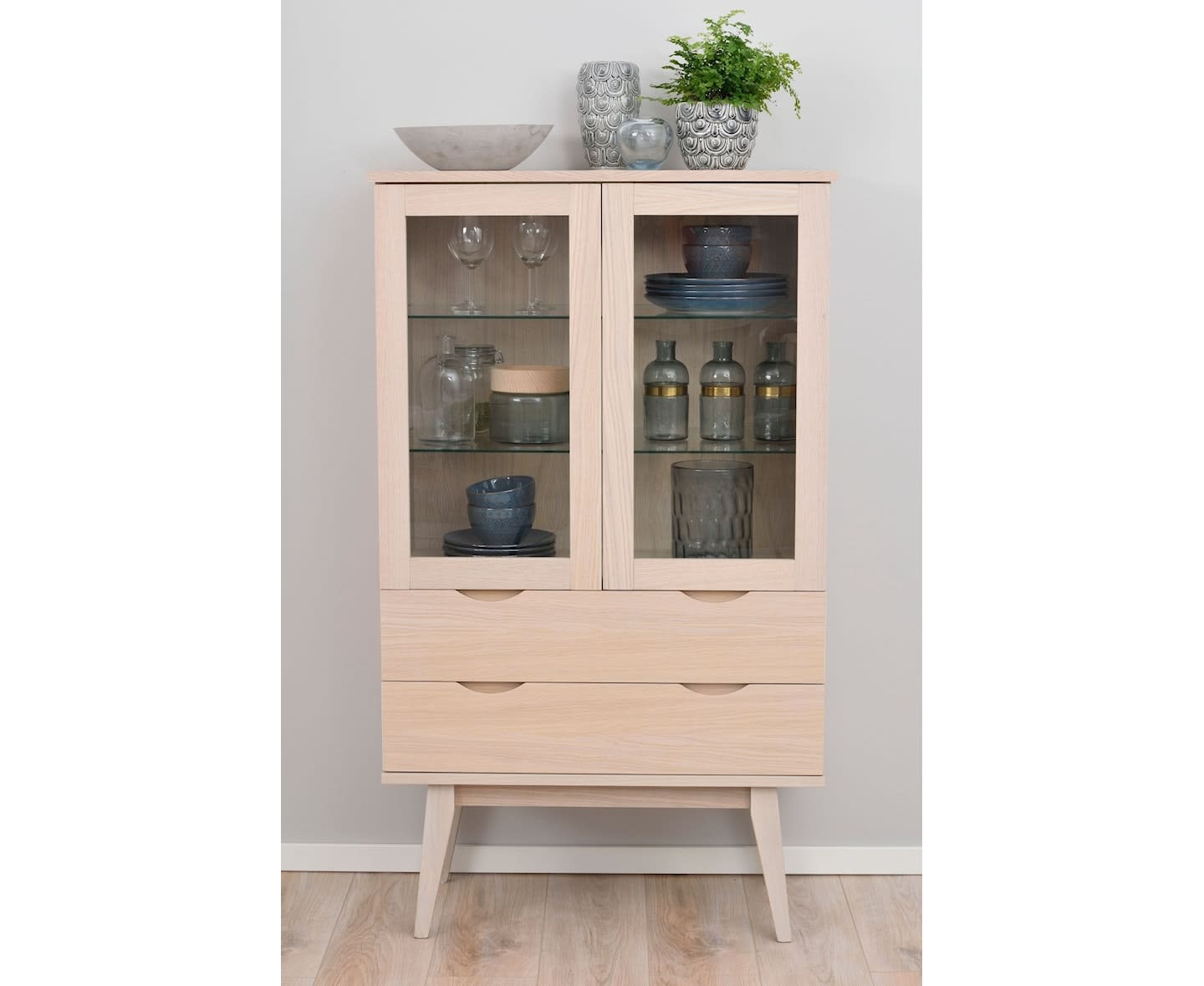 Rowico Home Filippa Vitrineschrank Weiß pigmentiert 140cm