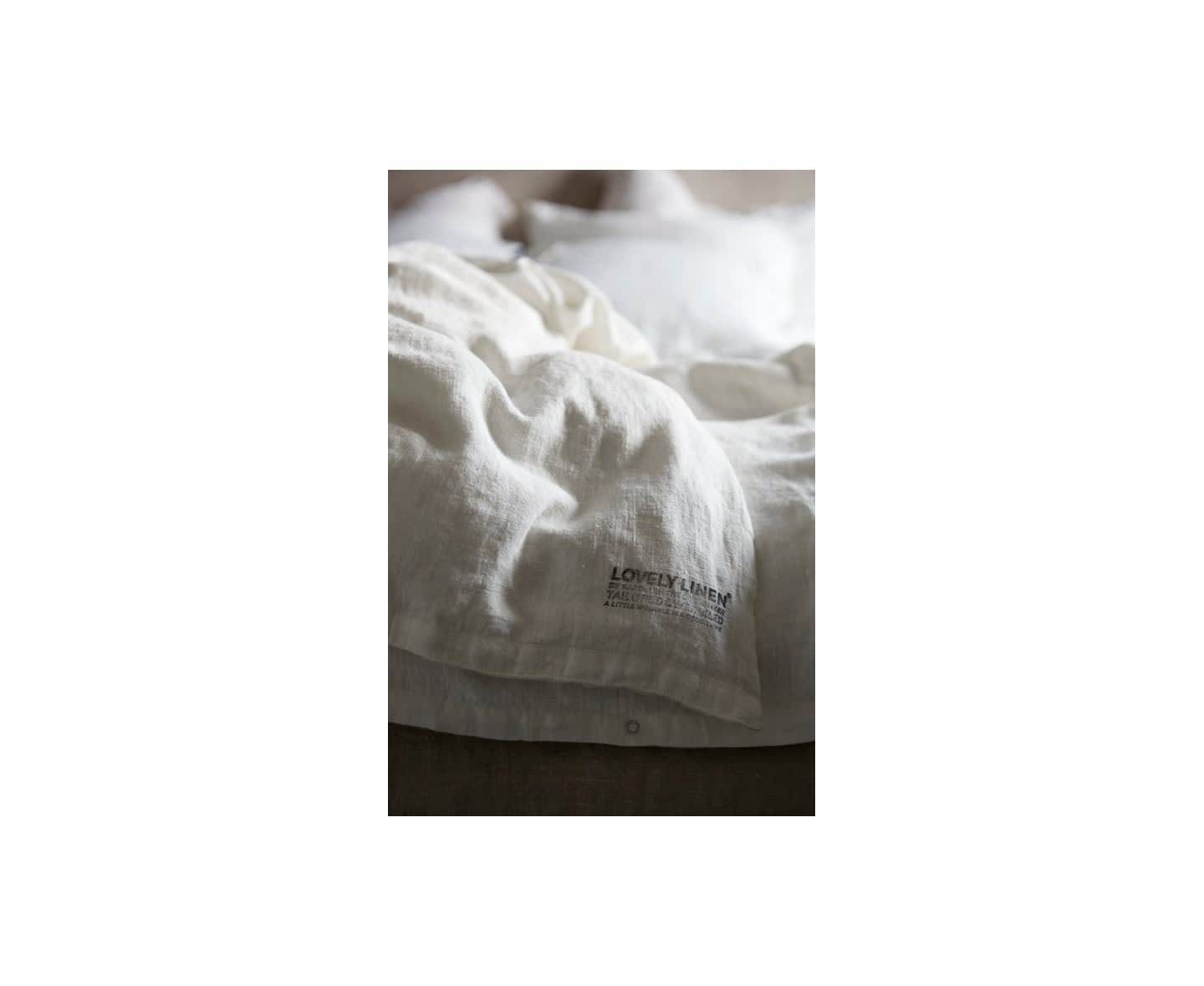 Lovely Linen Pussilakana Off White yksinkertainen