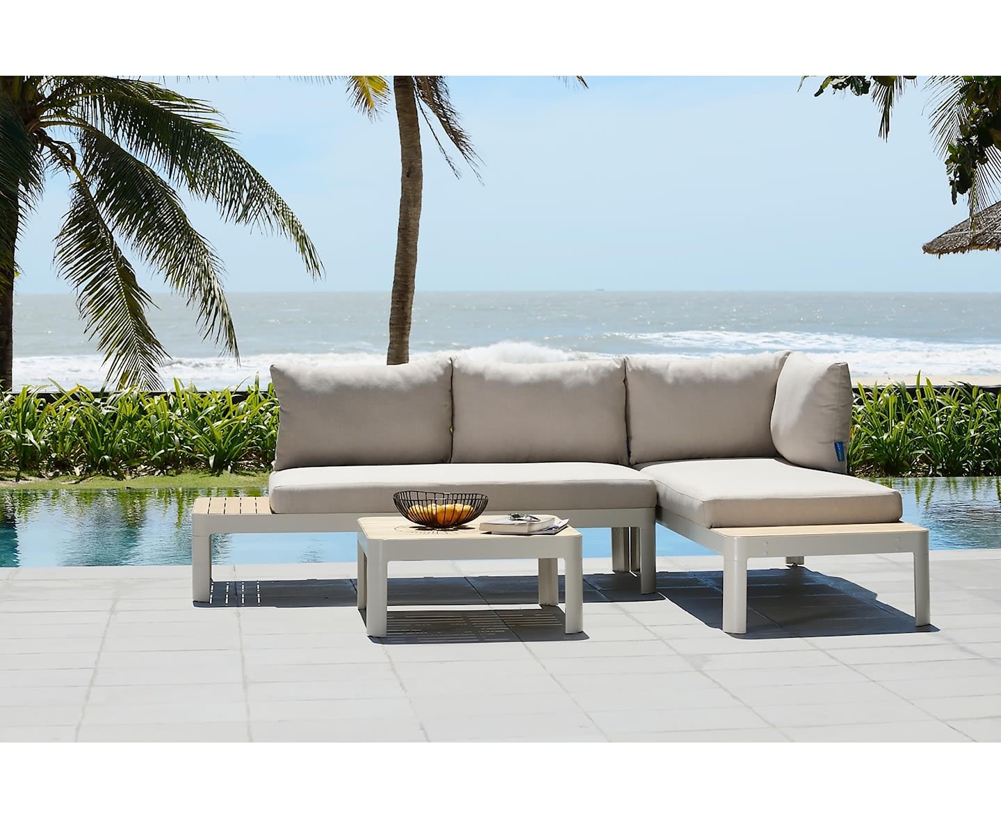 Nordic Outdoor Paola Loungesoffa inkl Bord Beige