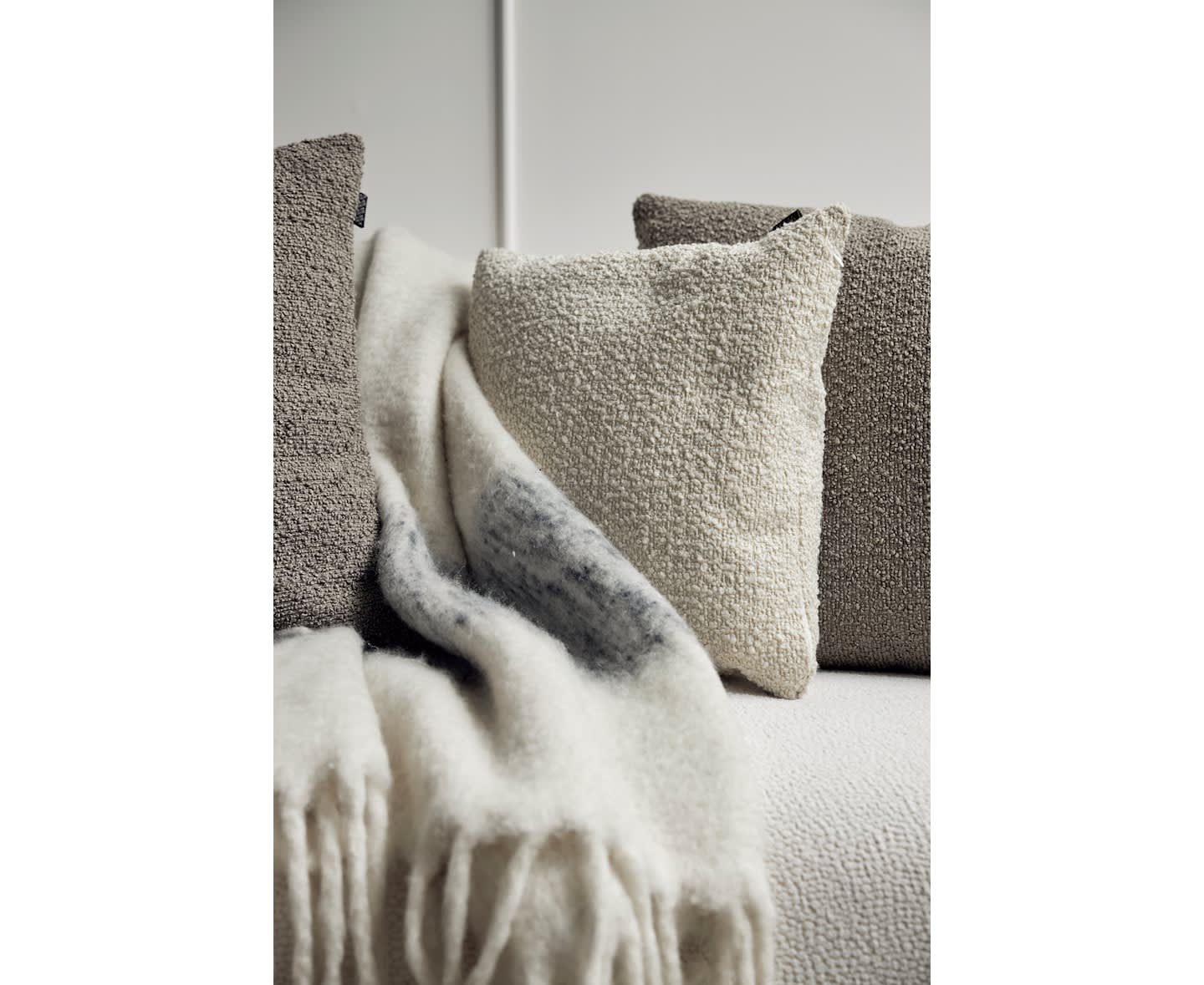 Jakobsdals Moment Boucle Putetrekk Off-White 45x45