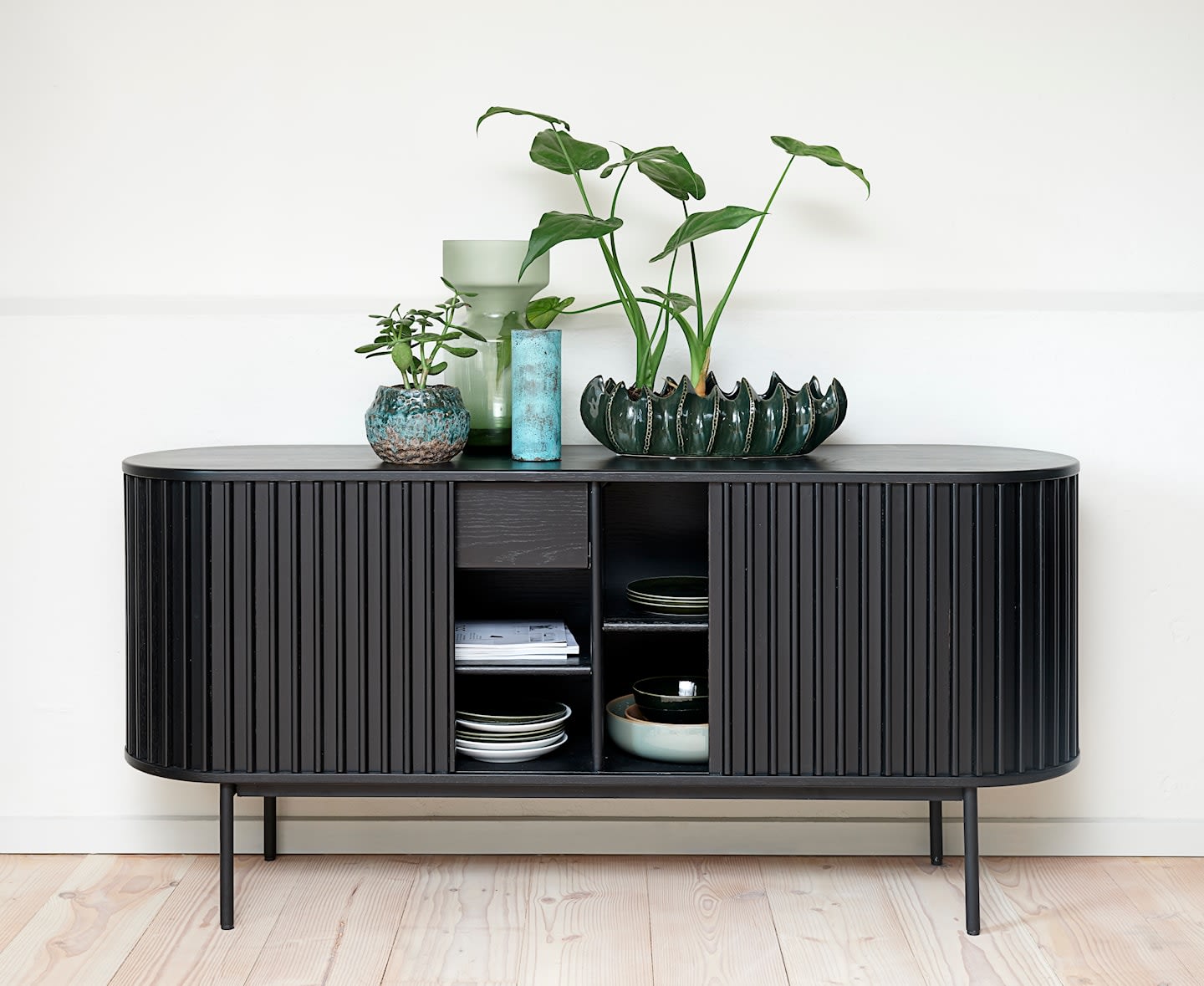 Sleepo Freja Sideboard Black Oak 160cm