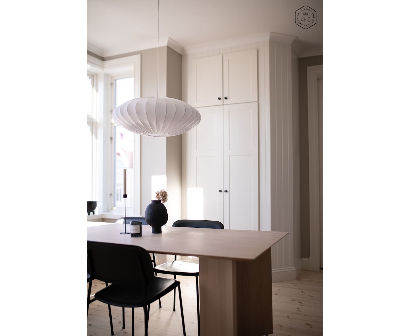 Watt &amp; Veke Ellipse Taklampa White 65cm