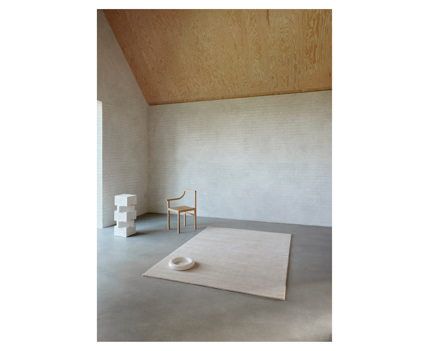 Linie Design Halo Cloud Ullmatta Beige 170x240