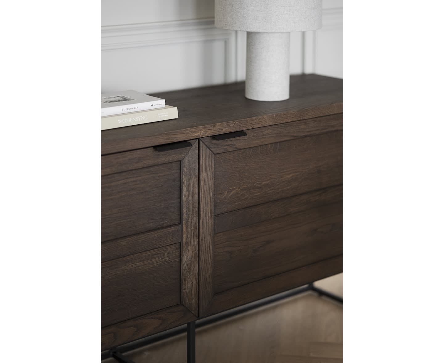 Rowico Home Everett Sideboard Braun 160cm