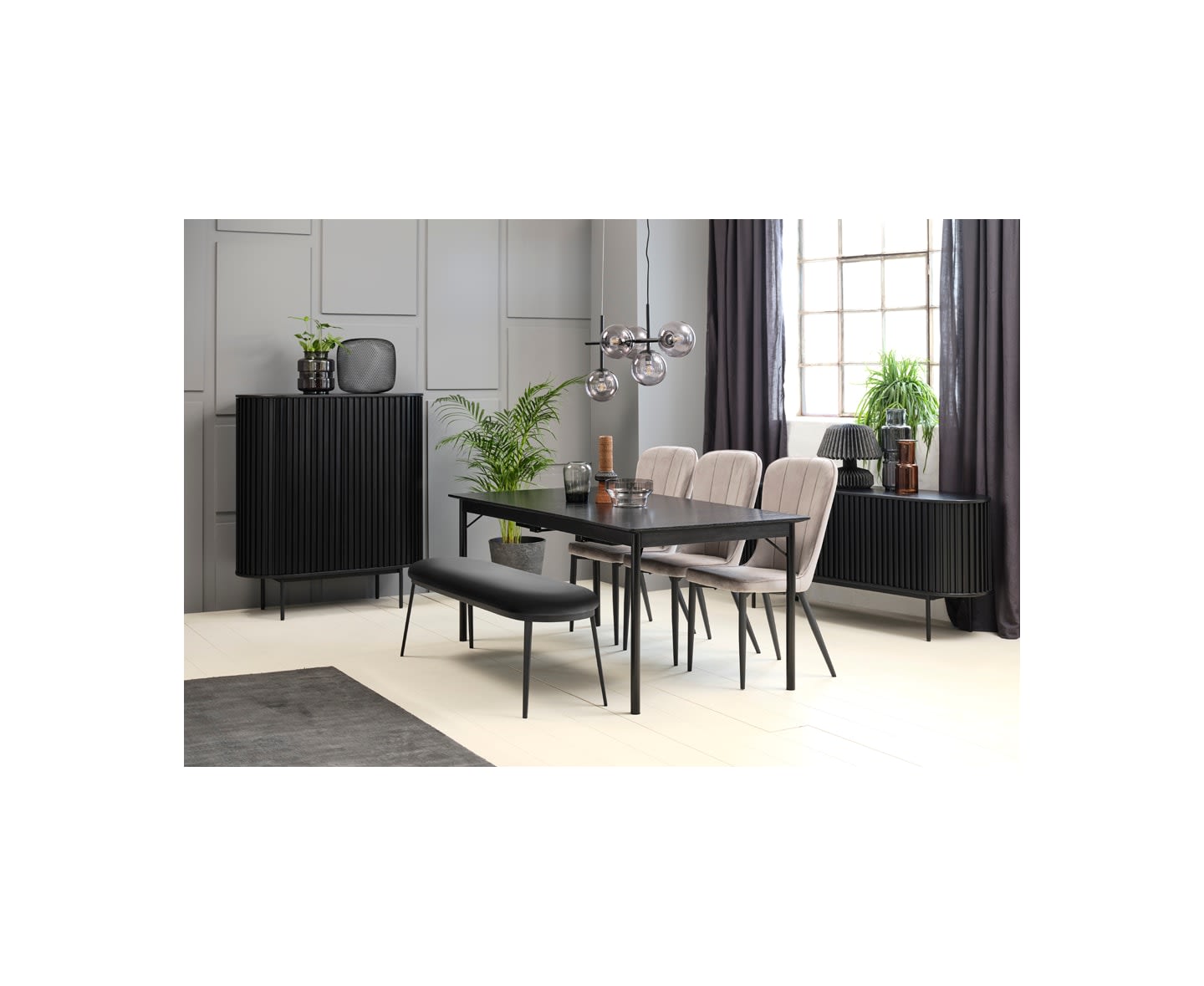 Sleepo Freja Schrank Black Oak 125cm