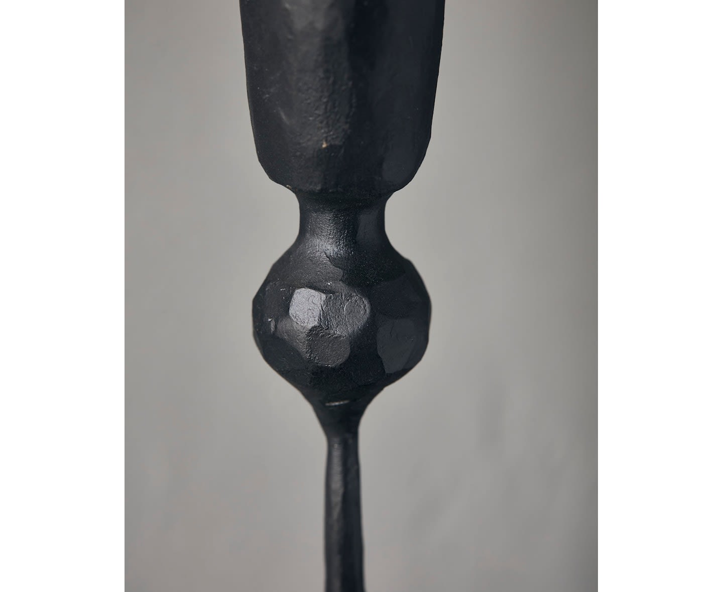 House Doctor Trivo Ljusstake Svart 29cm