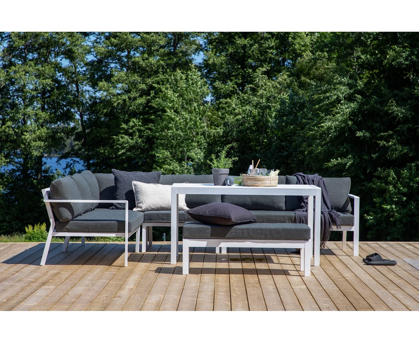 Nordic Outdoor Silje Loungesoffa Vit/Grå