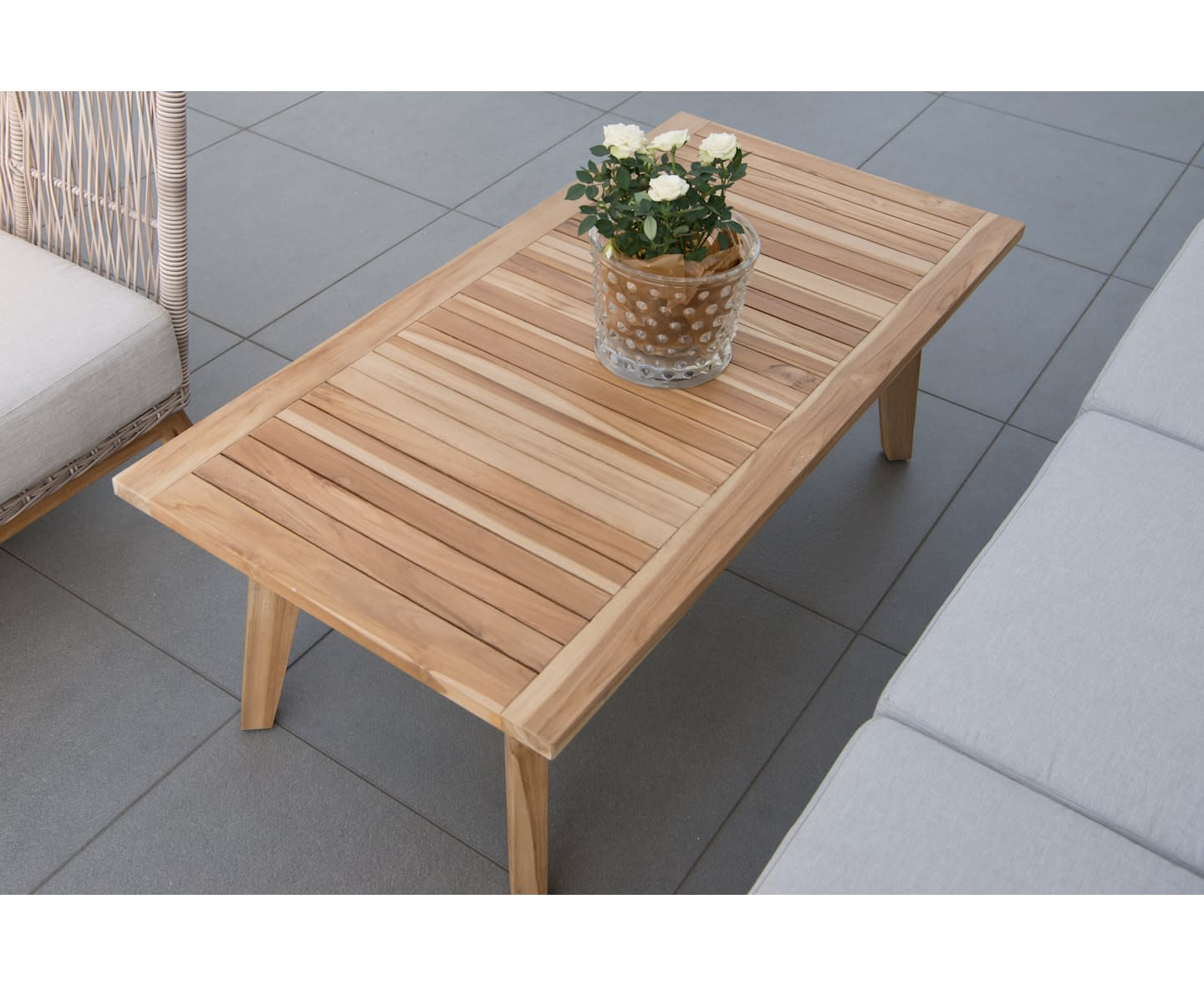 Hillerstorp Himmelsnäs Couchtisch Teak 60x120